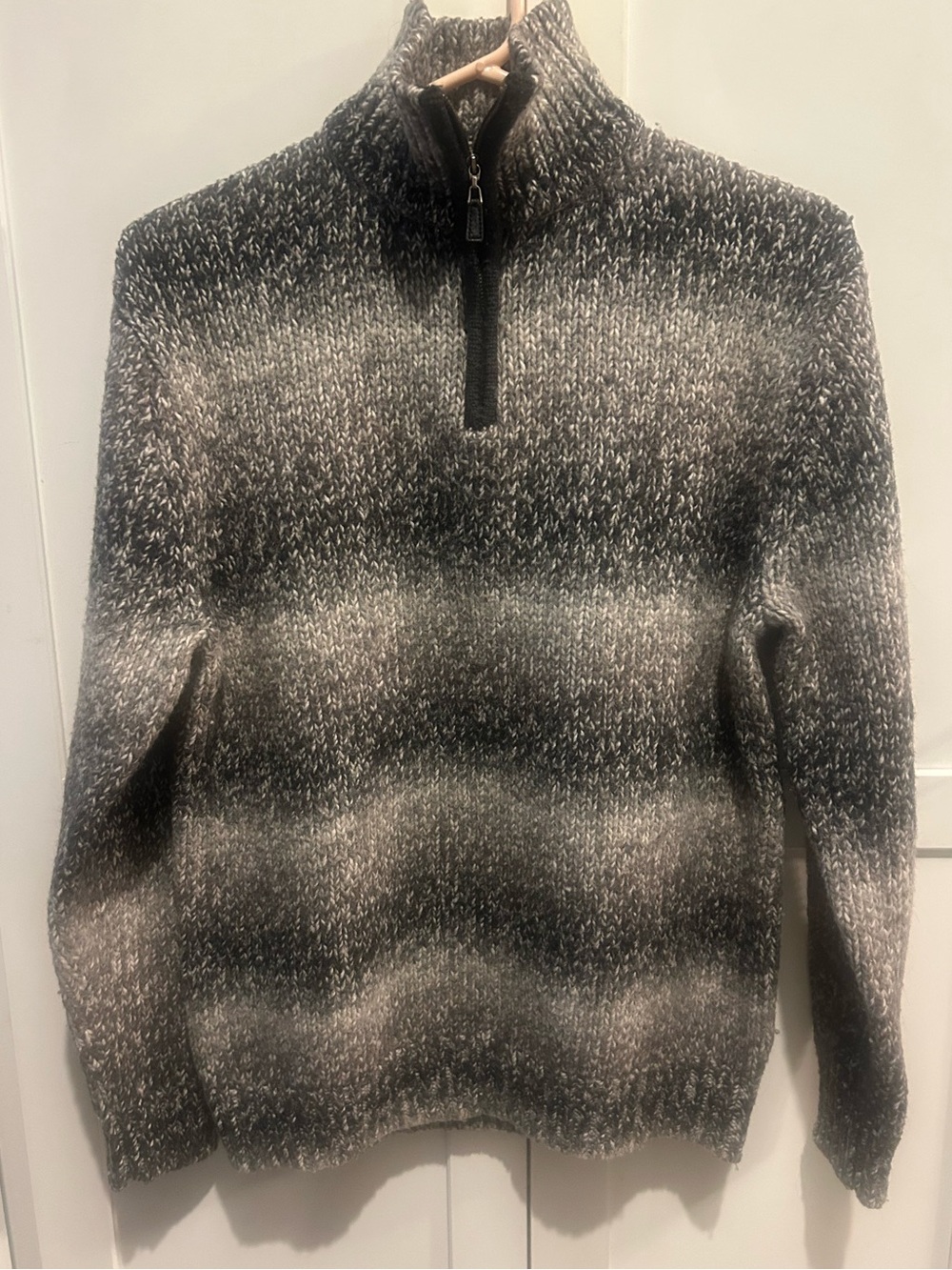 Gap wool blend quarter zip sweater. Gray